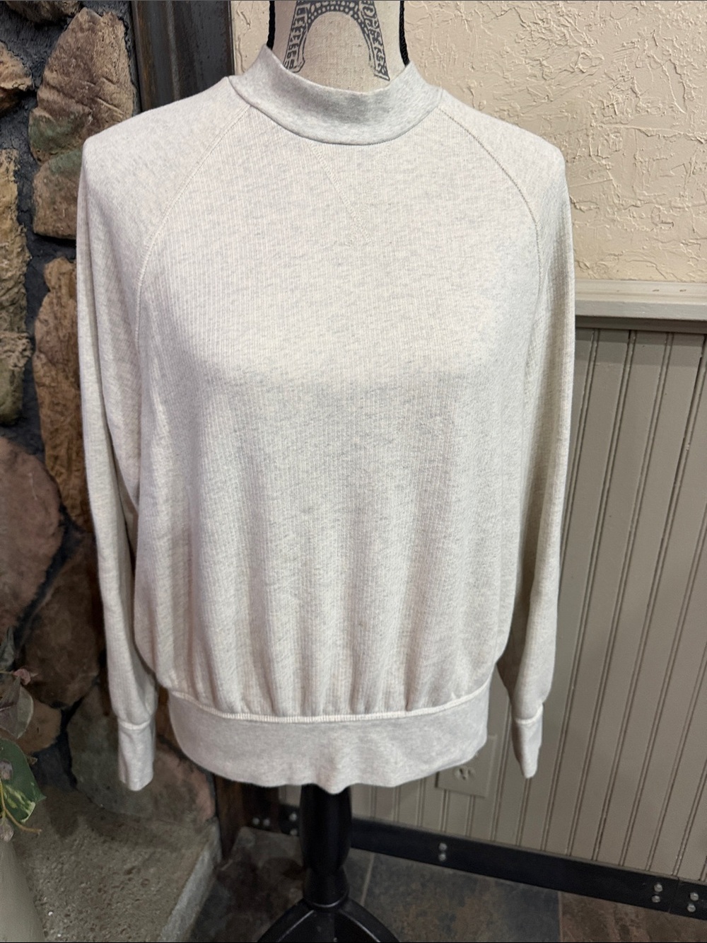 Universal Thread Cream Mock Neck Sweatshirt